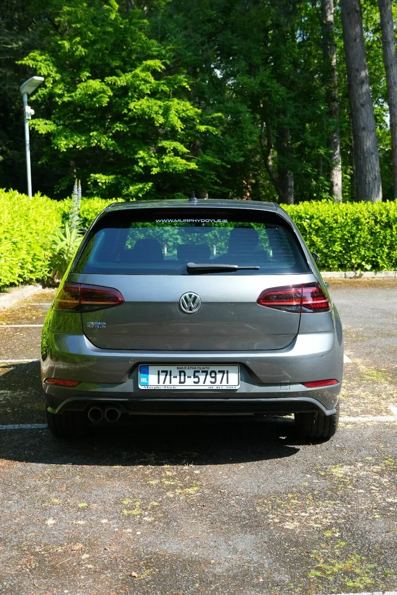 Volkswagen Golf GTE 2017 - Image 3