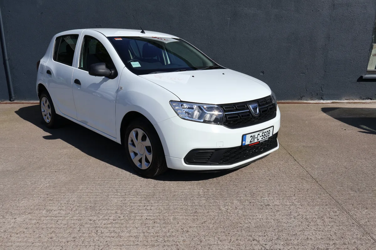 Dacia Sandero Low Mileage 1 Owner NCT Till 2027! - Image 3