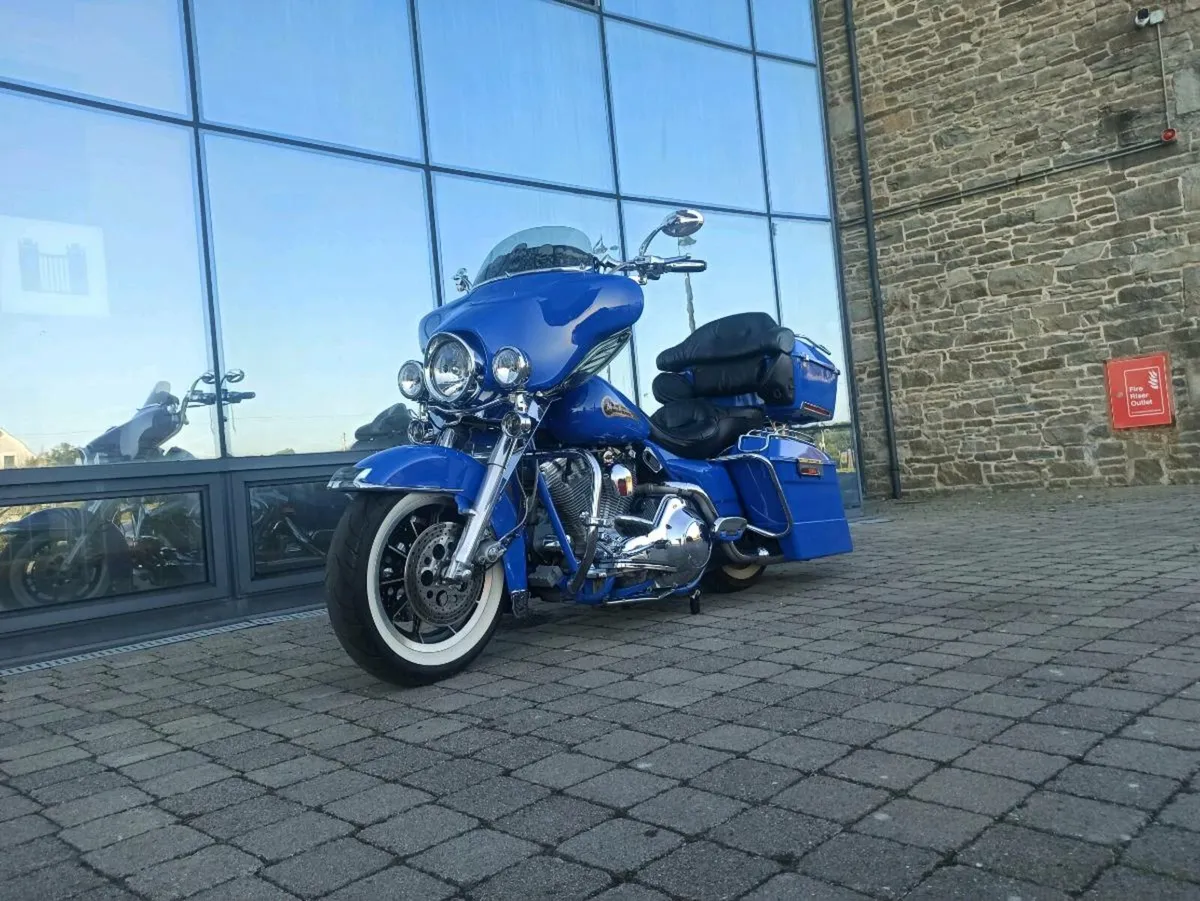 Harley Davidson - Image 1