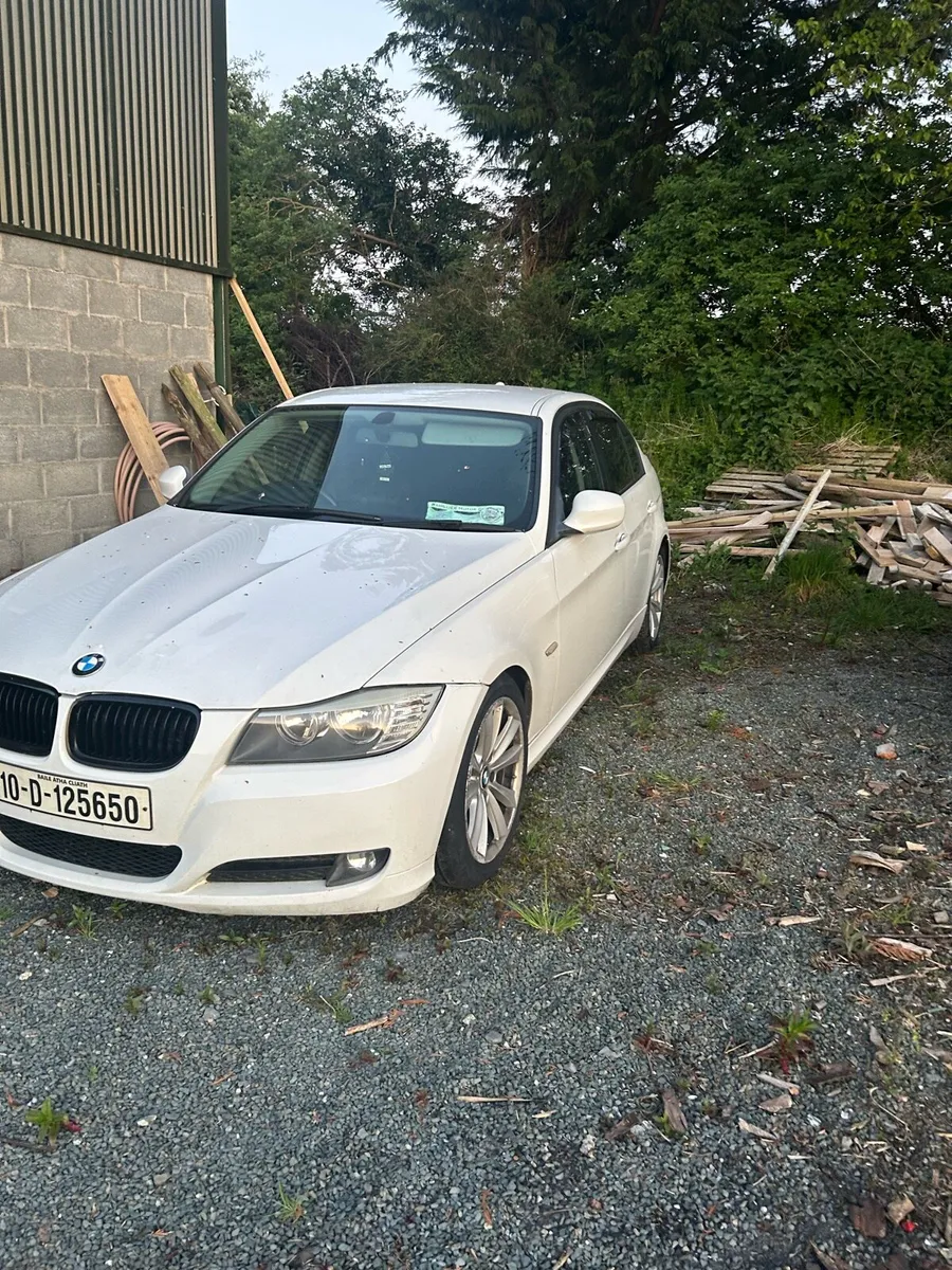 BMW 320d - Image 2