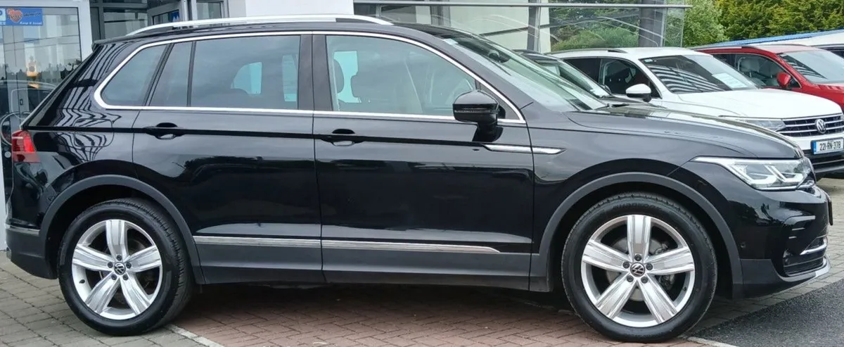 Volkswagen Tiguan Elegance 2.0 TDI 150HP  rear Vi - Image 2