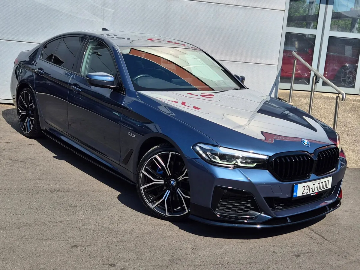 2023 BMW 530e M Sport Lip Kit + 20" Alloys FSH - Image 2