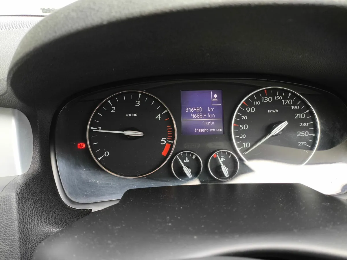 Renault Laguna 2008 - Image 2
