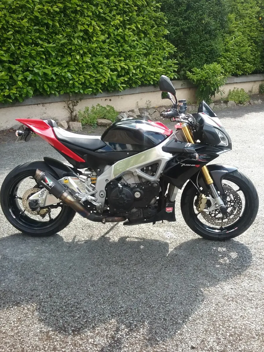 Aprilia Tuono V4 - Image 4