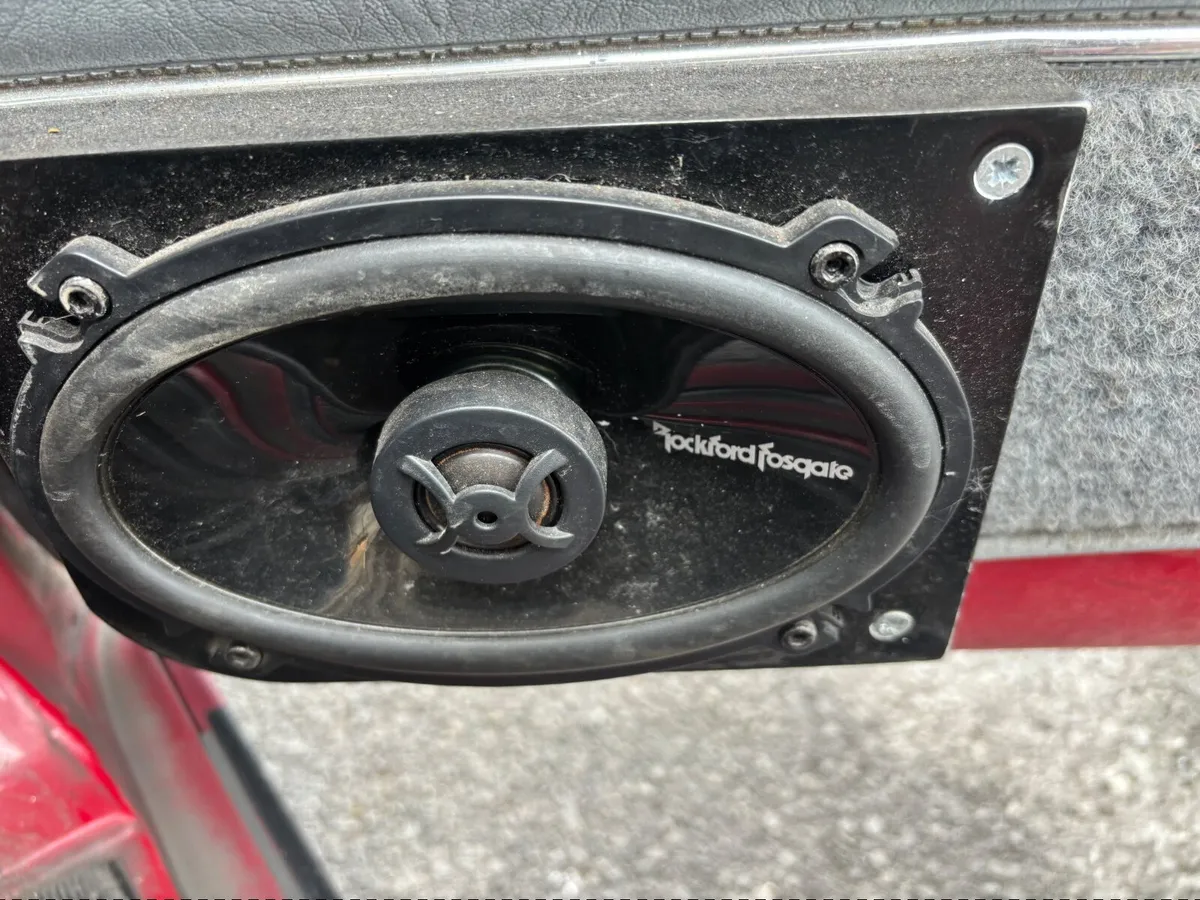 Volkswagen Golf 1990 - Image 2