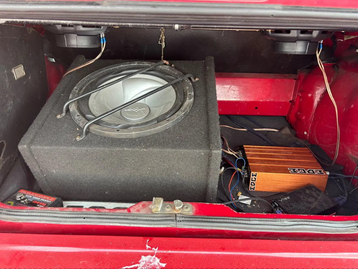 Volkswagen Golf 1990 - Image 4