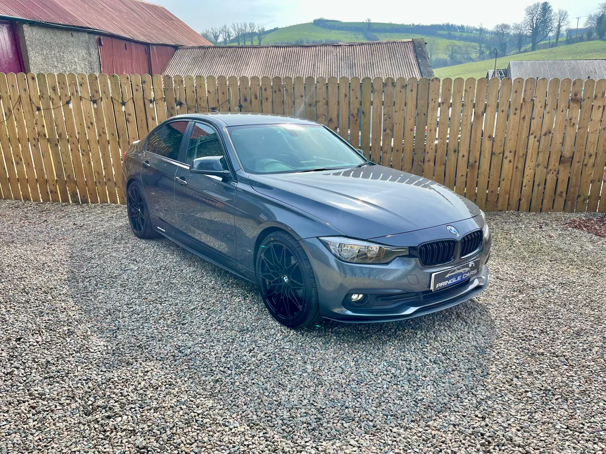 BMW 3-Series 2016 - Image 1