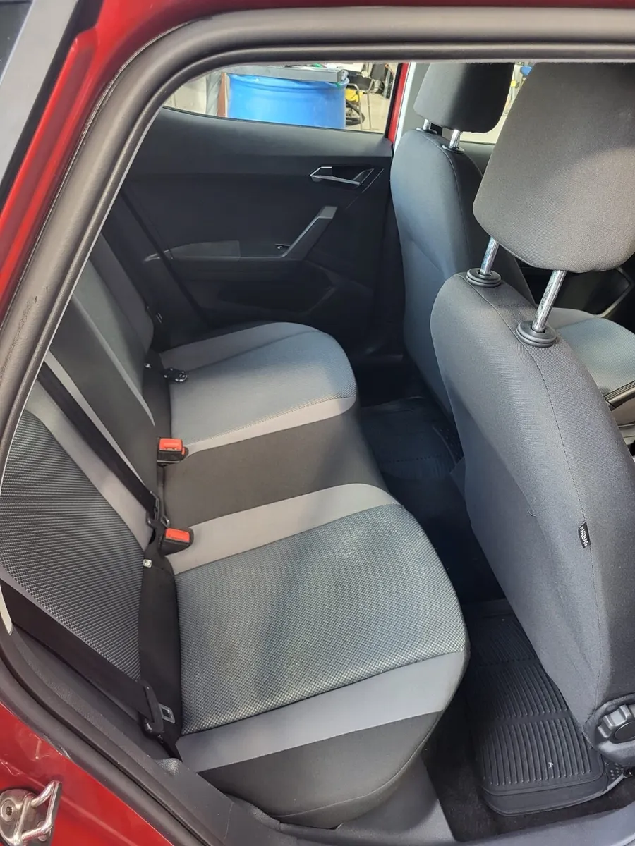 SEAT Arona 2018 - Image 1