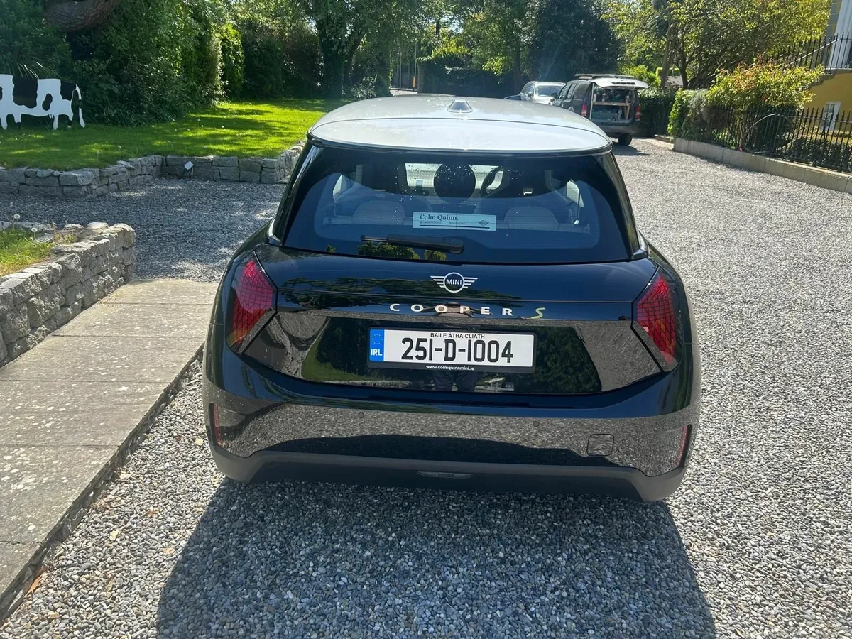 Mini Cooper SE 2025 - Image 3