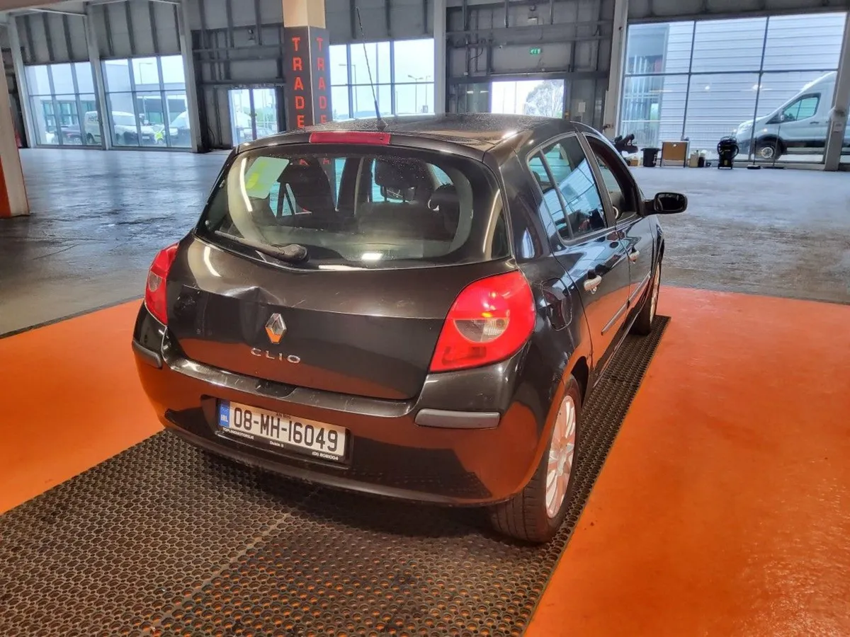 Renault Clio 1.5 dCi 70 Royale - Image 3
