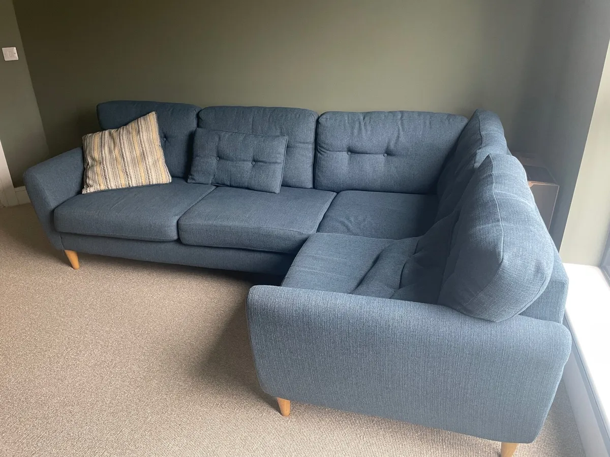 L-shaped Couch - Image 3
