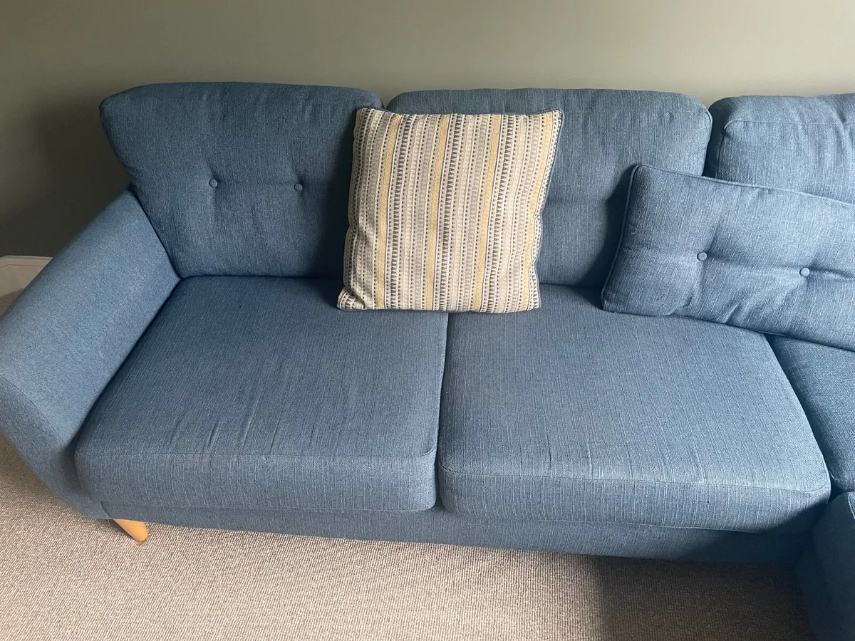 L-shaped Couch - Image 4