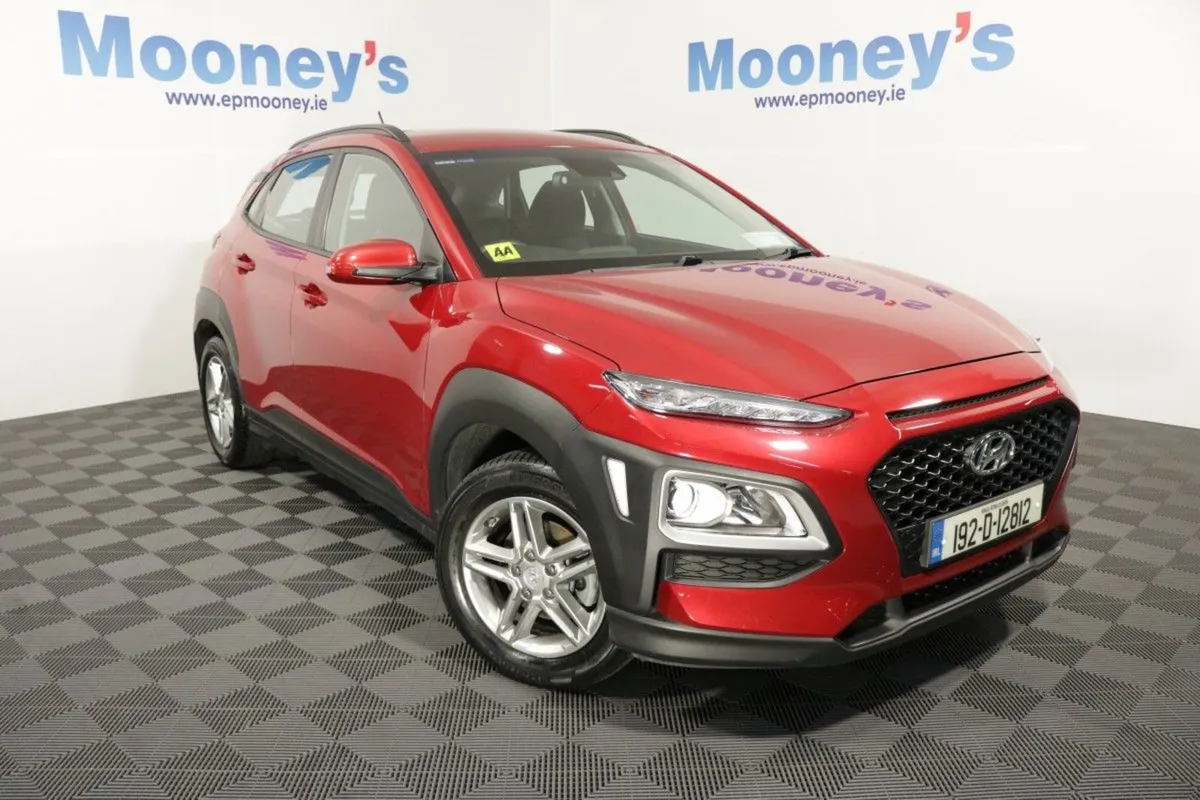 Hyundai Kona Comfort 1.0l Petrol Compact SUV - Image 1