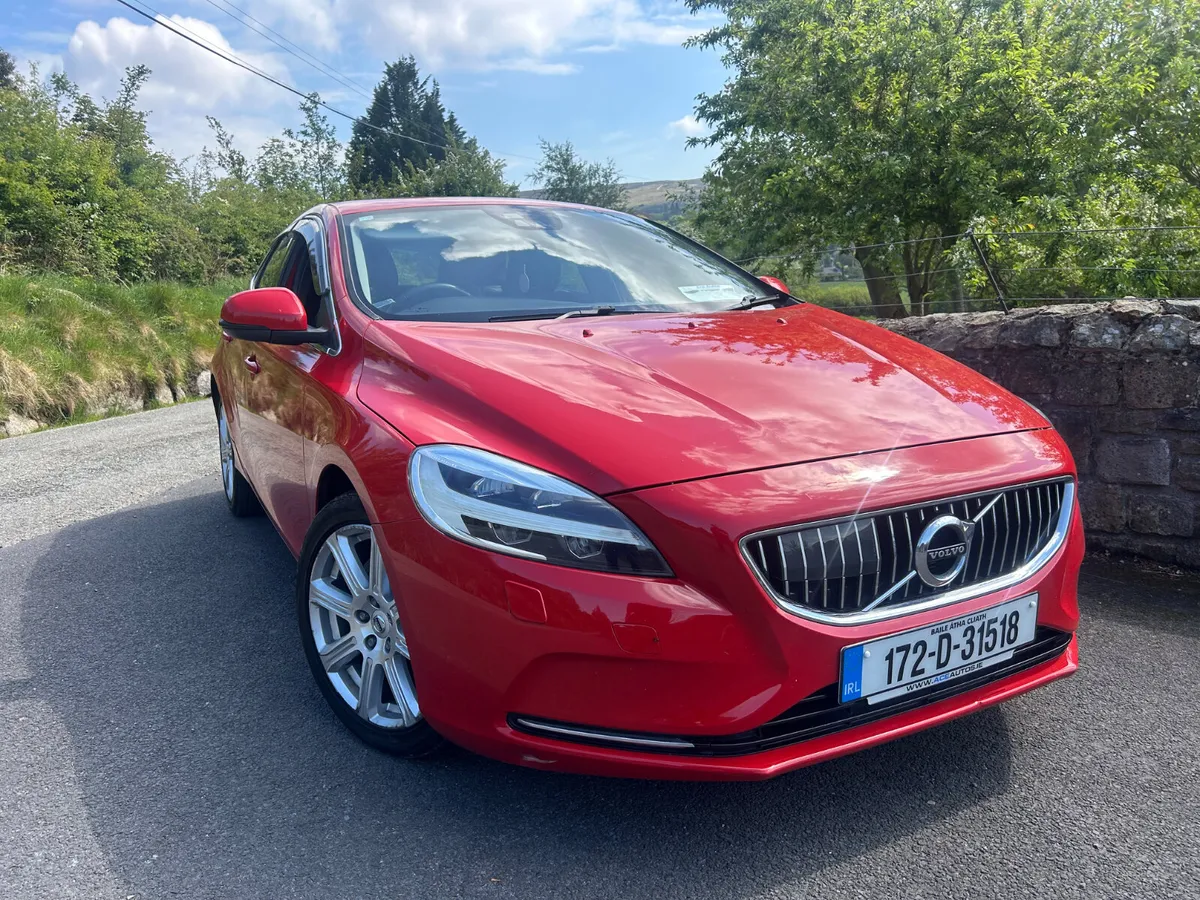 Volvo V40 2017 D3 - Image 4