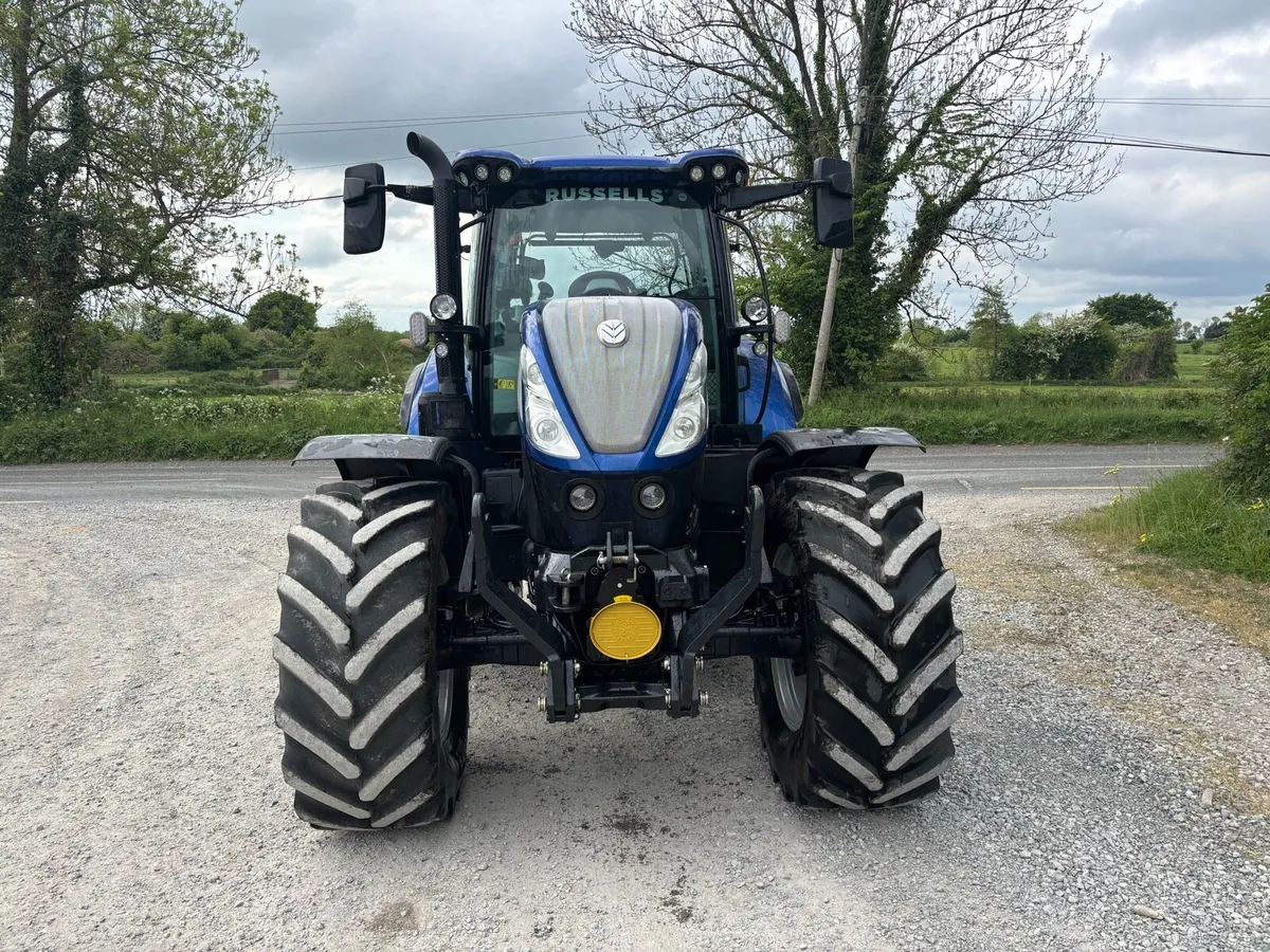 New Holland T7.225 - Image 3