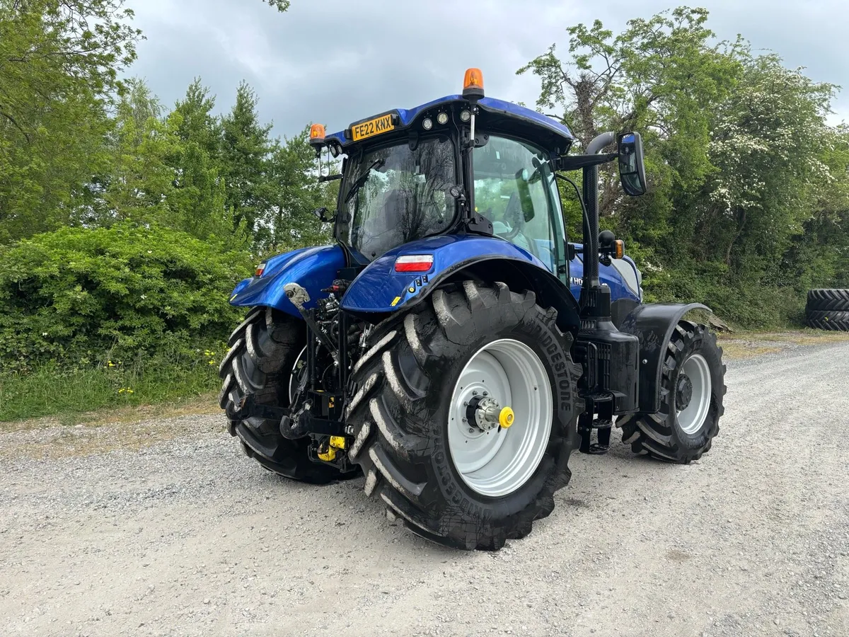New Holland T7.225 - Image 4