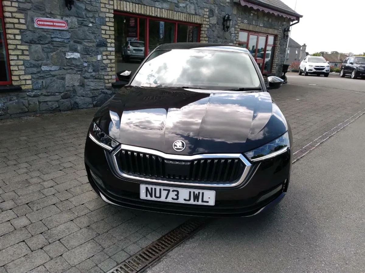 SKODA OCTAVIA 1.0 TSI AUTOMATIC - Image 1