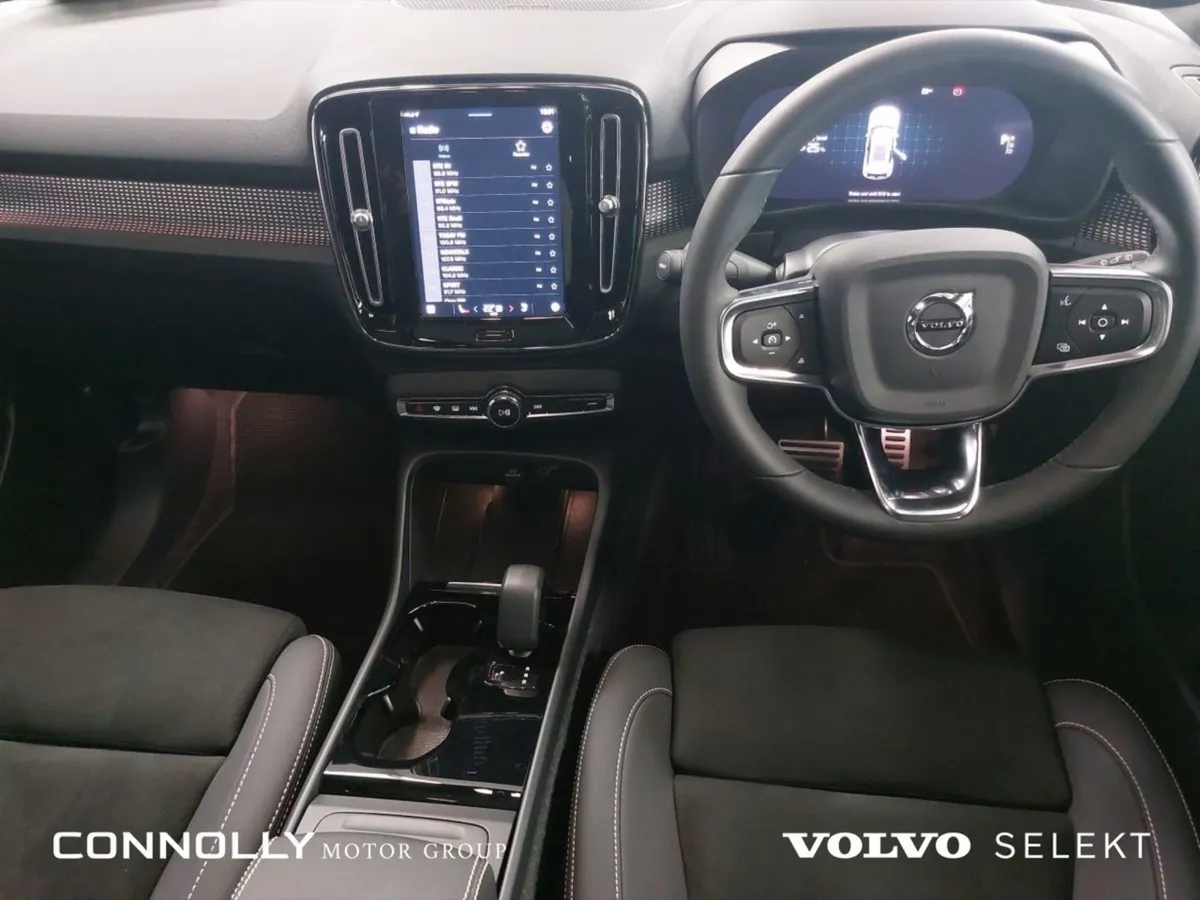 Volvo XC40 BEV Recharge Pro  309pm - Image 4