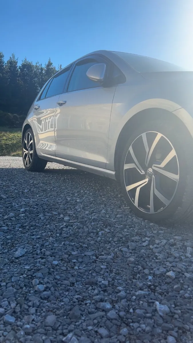 Volkswagen Golf 2015 - Image 3
