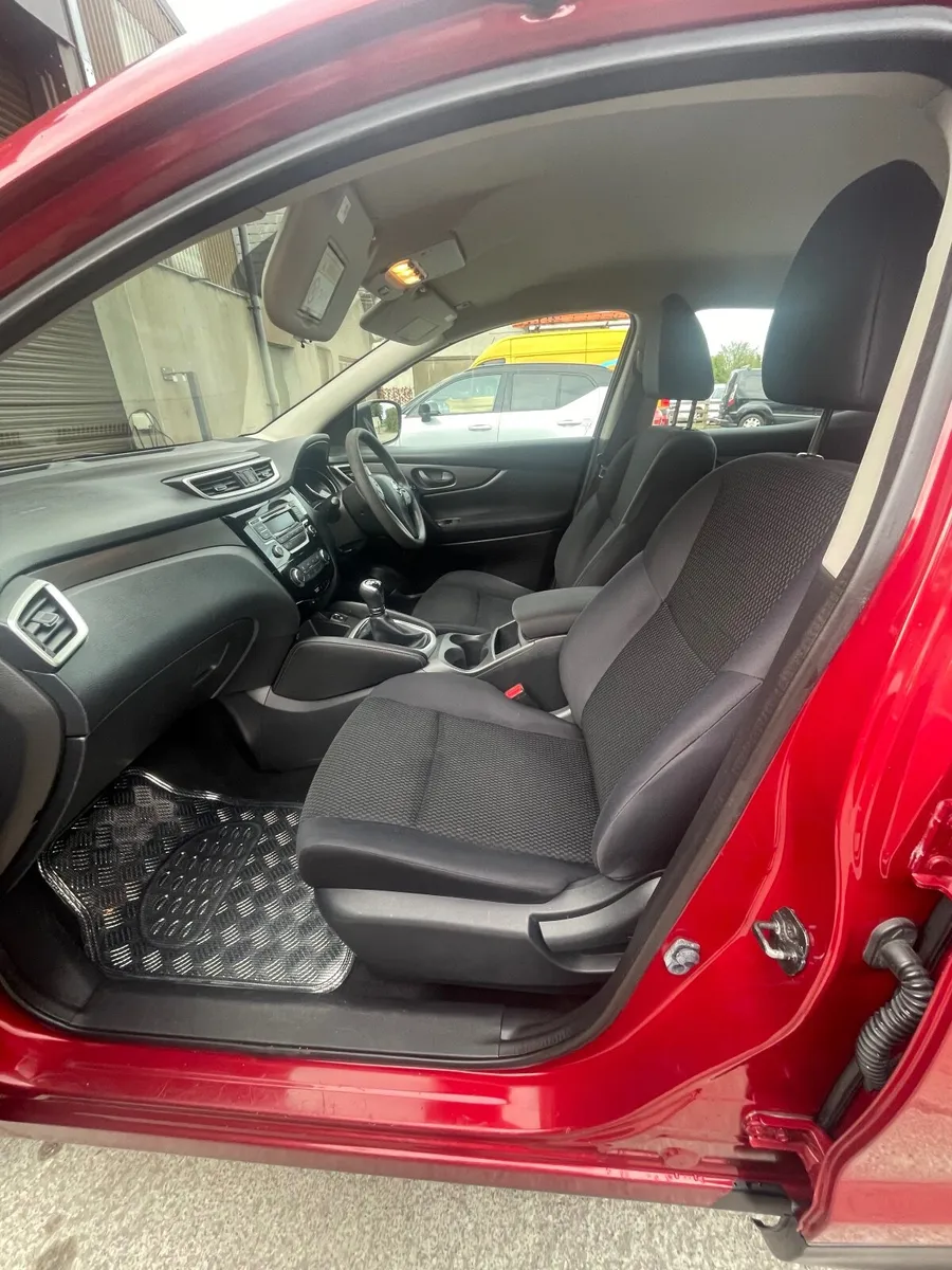 Nissan Qashqai 2014 - Image 2