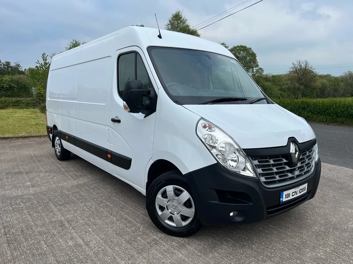 Renault Master - Image 1