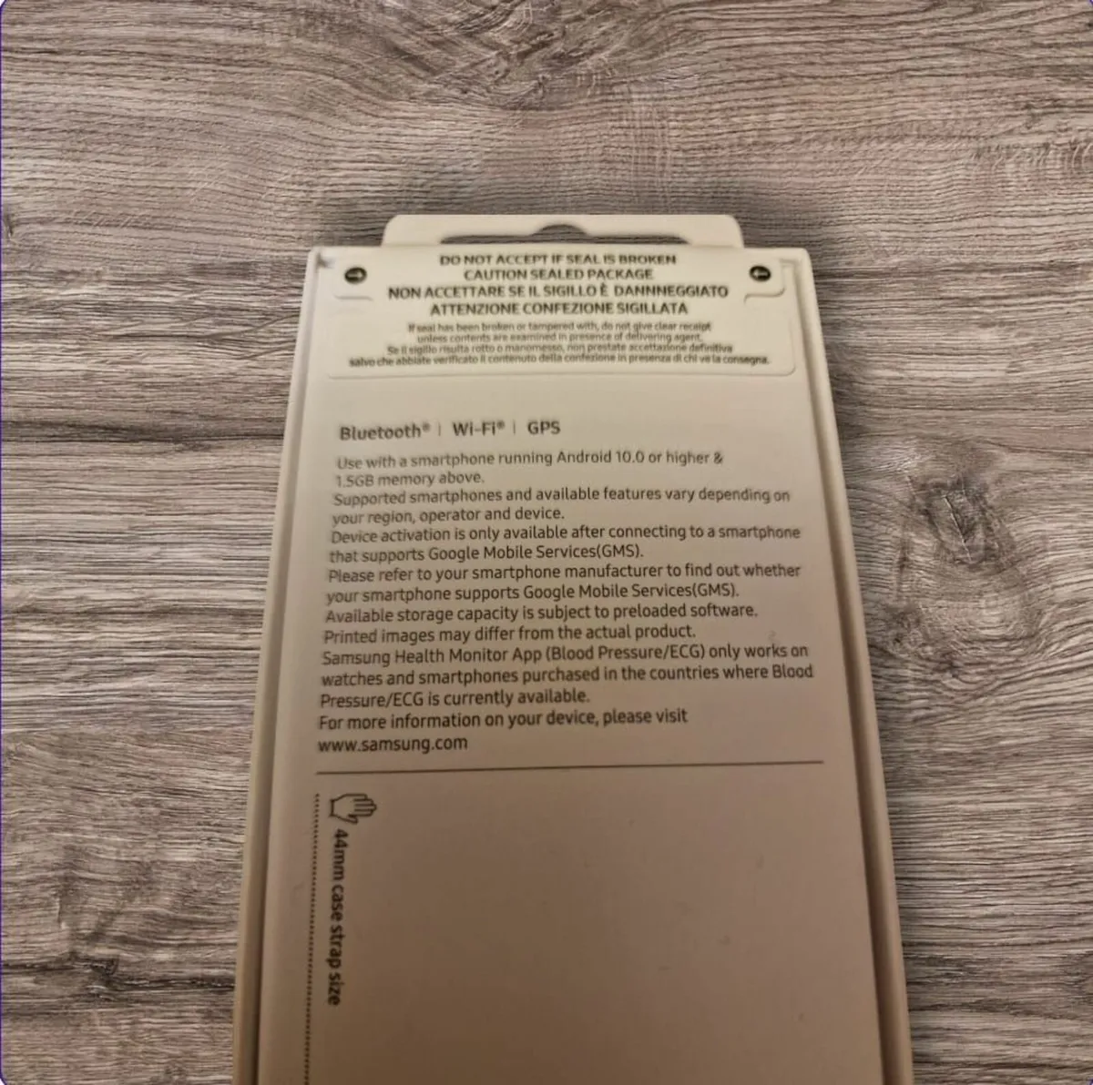 Brand New Samsung Watch 6 SM-R940 44mm-Bargain - Image 2