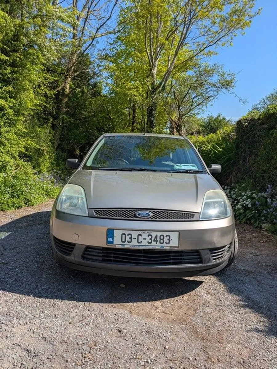 2003 Ford Fiesta - Image 2