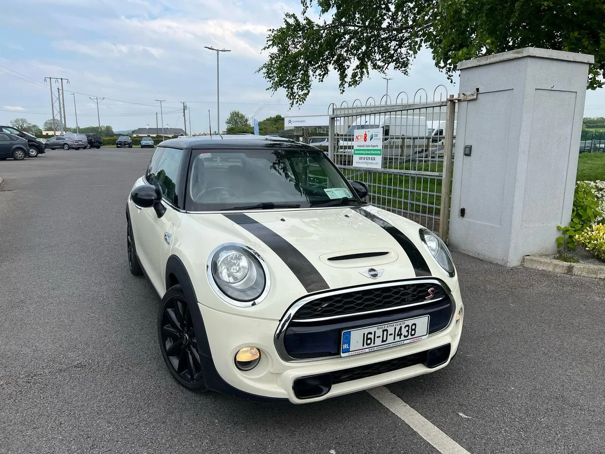 Mini Cooper S JCW 2016 - Image 1