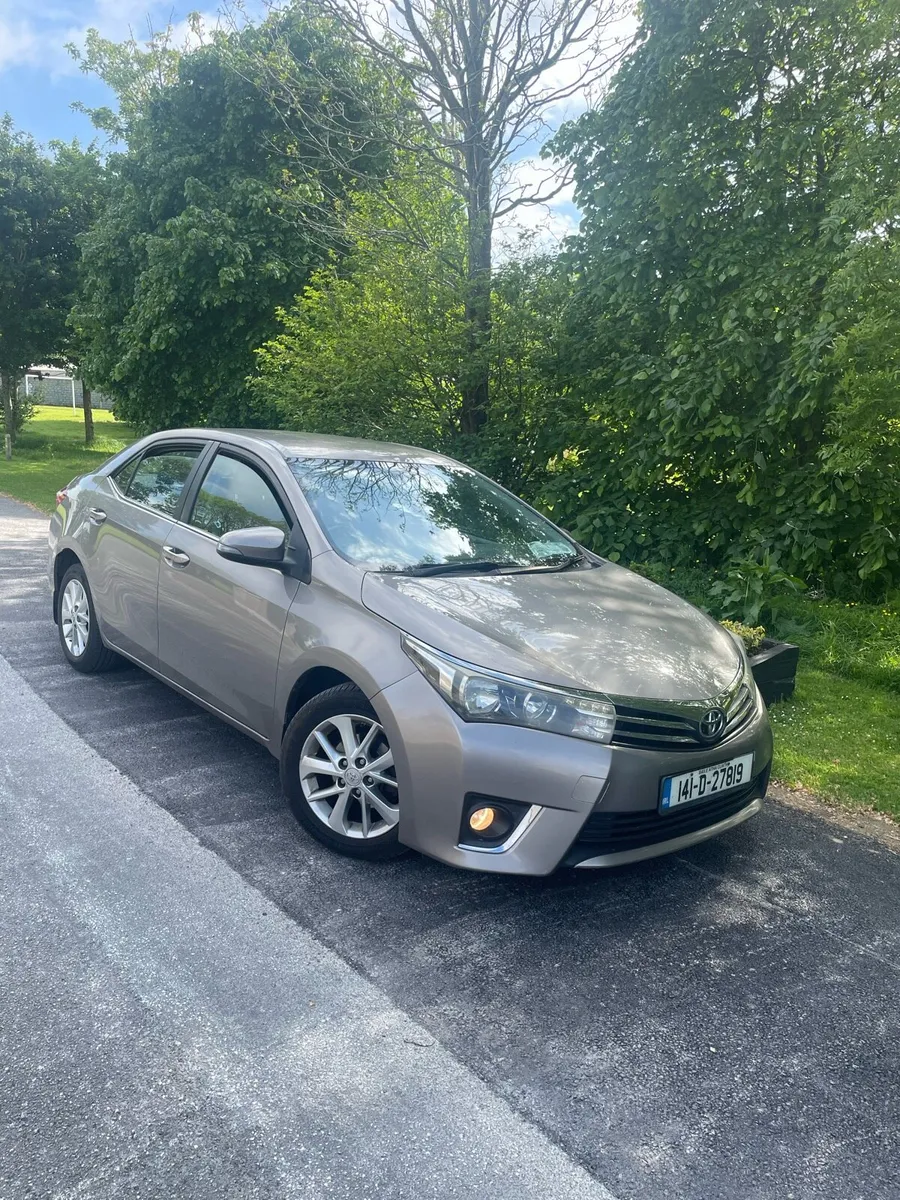 Toyota Corrolla - Image 2