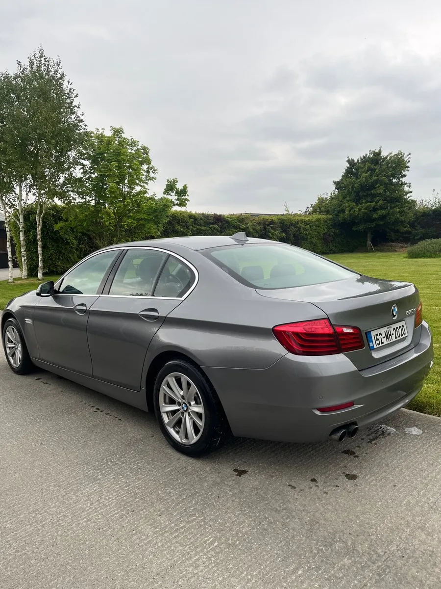 BMW 520d automatic / Black leather. - Image 3