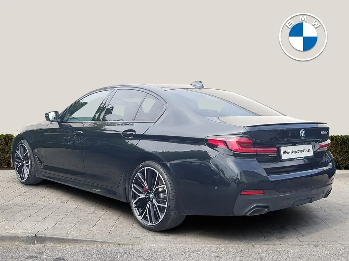 BMW 5 Series 520d M Sport - Image 2