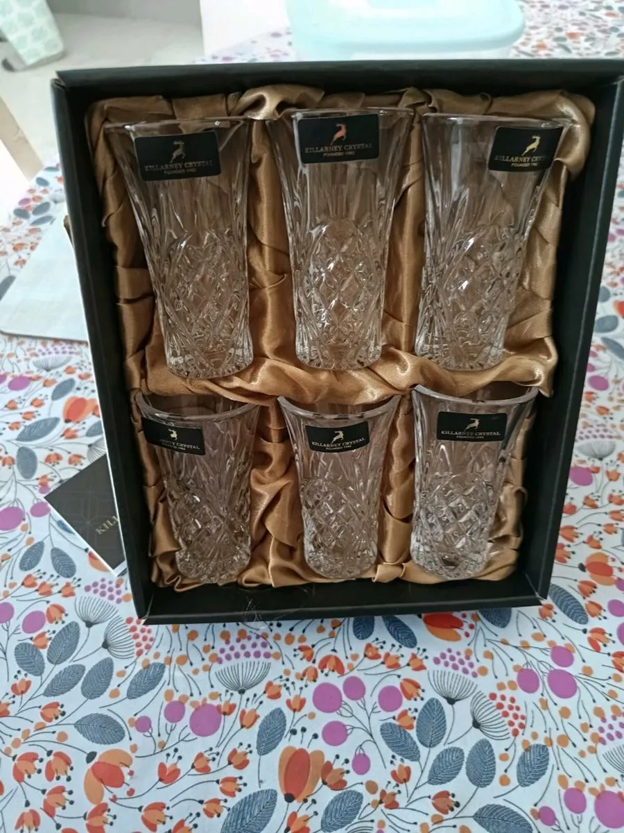 Glassware - Image 1