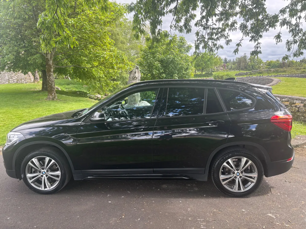 BMW X1 2019 X Drive diesel - Image 4