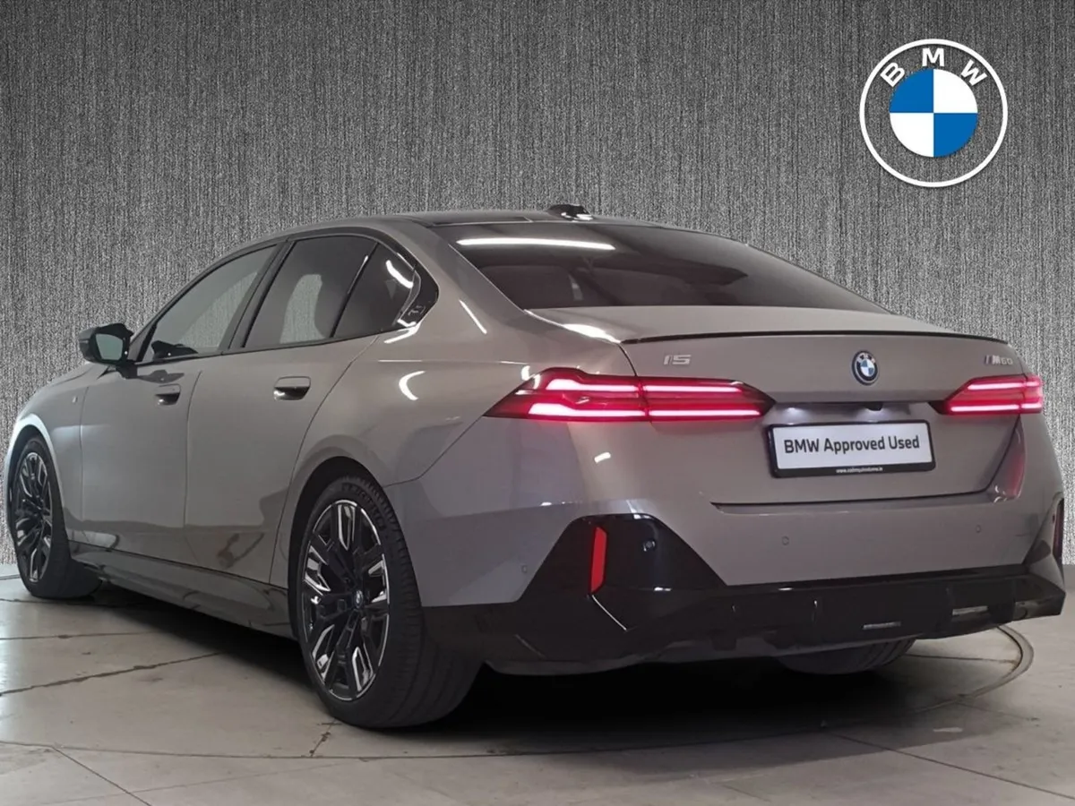 BMW i5 M60 - Image 3