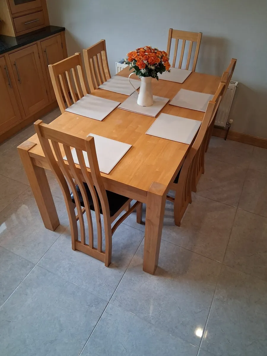 Table and Chairs - Image 1