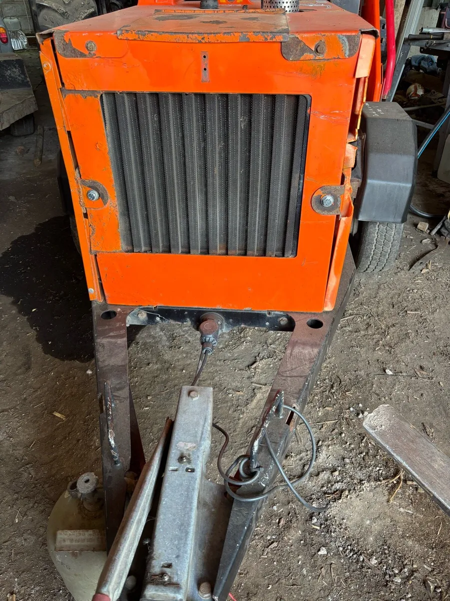 Woodchipper 190 Timber Wolf - Image 3
