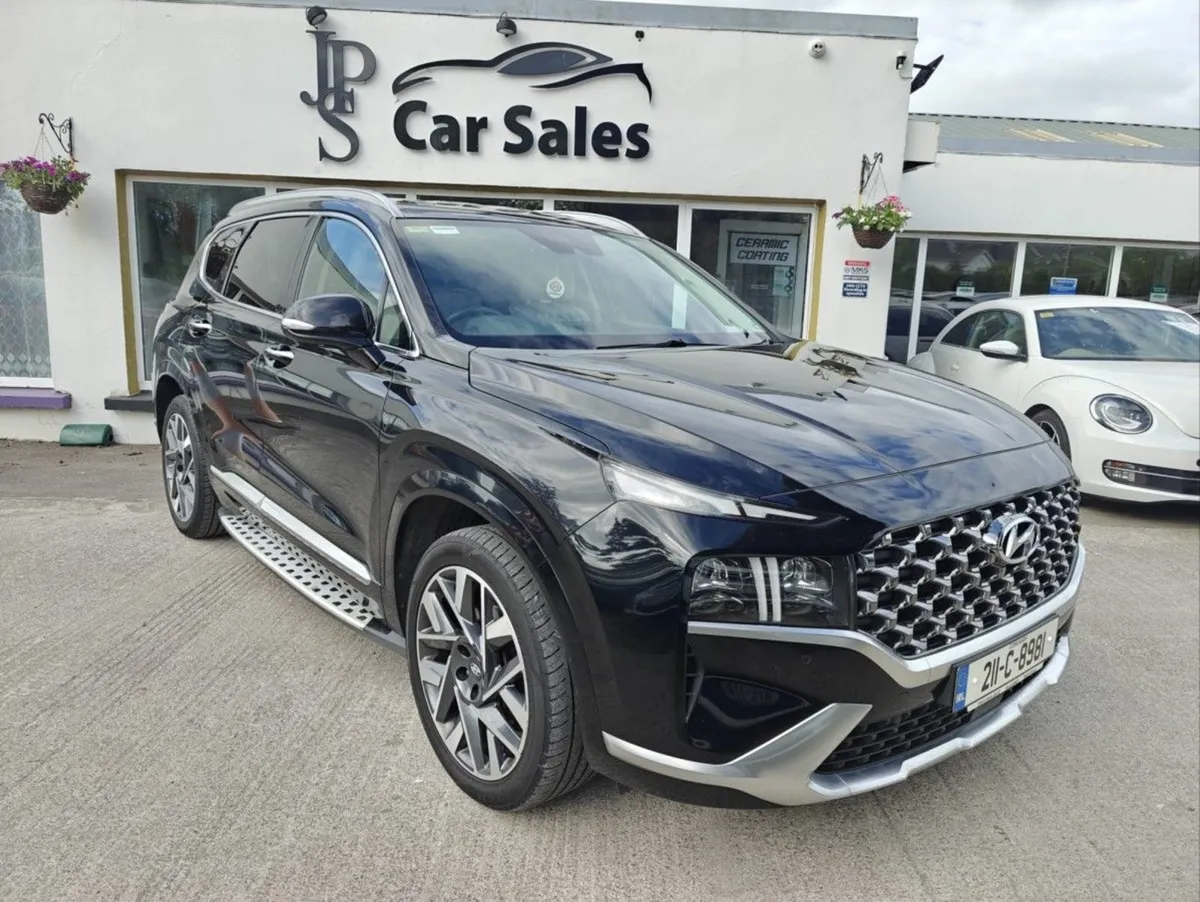 Hyundai Santa Fe 2.2crdi 2WD Executive Plus Auto - Image 1