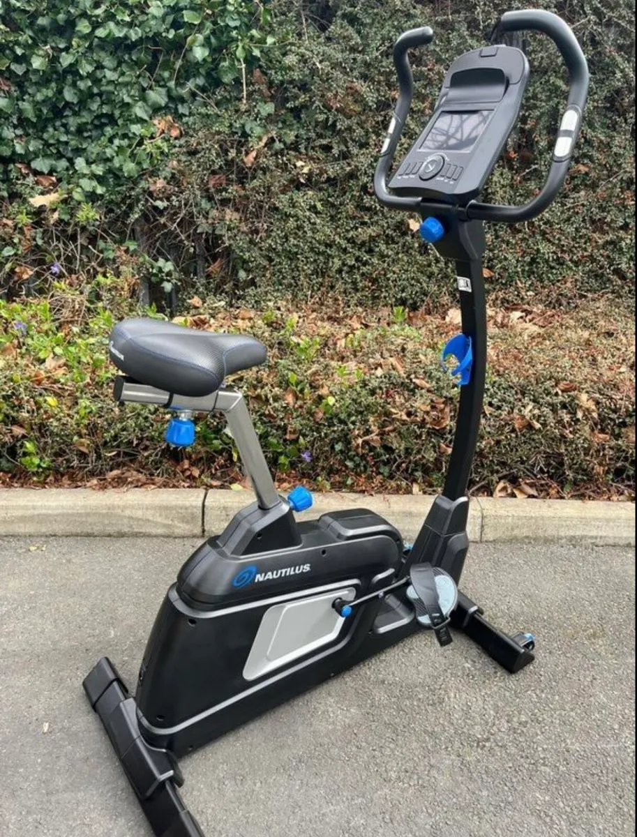 Premium nautilus upright exercise bike - Image 1