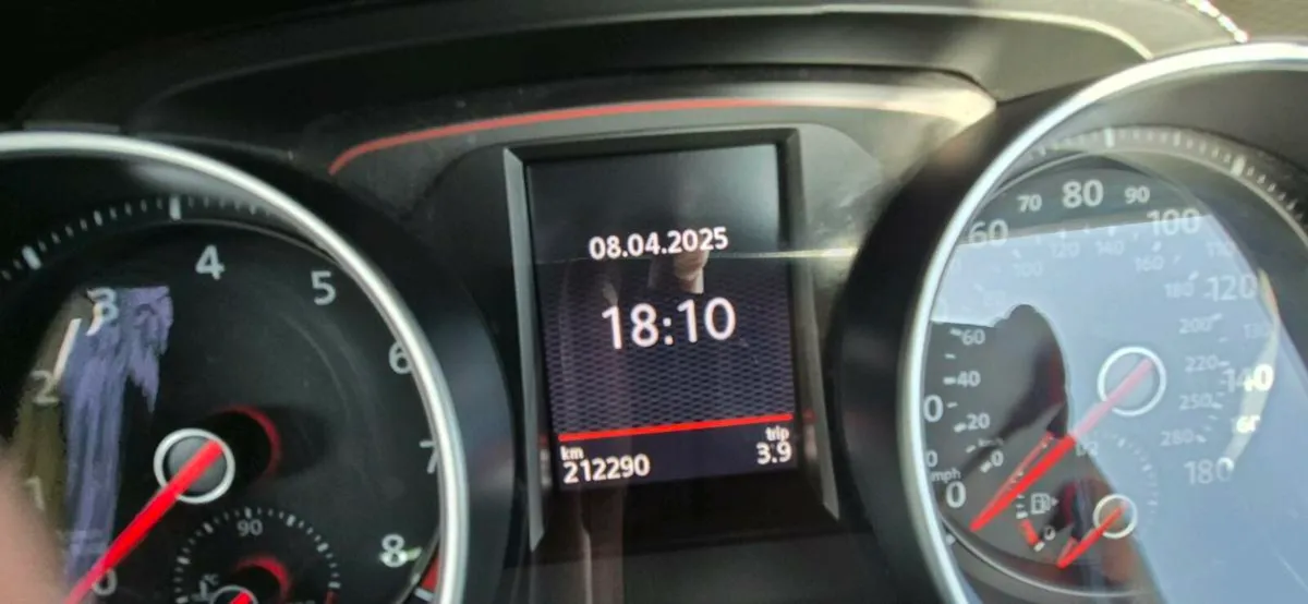 VW Golf GTI Performance DSG - Image 4
