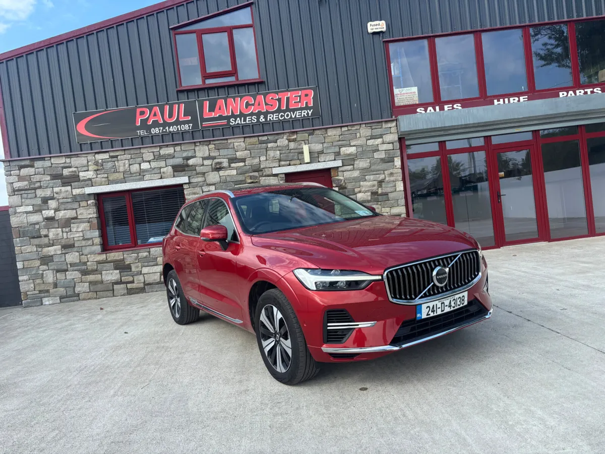 Volvo XC60 2024 - Image 1