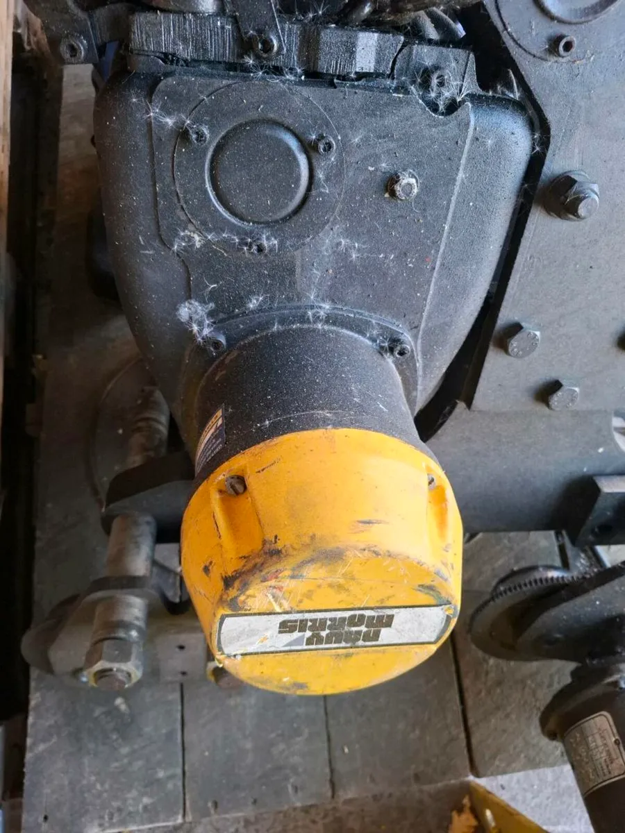 Electric Hoist - Image 4