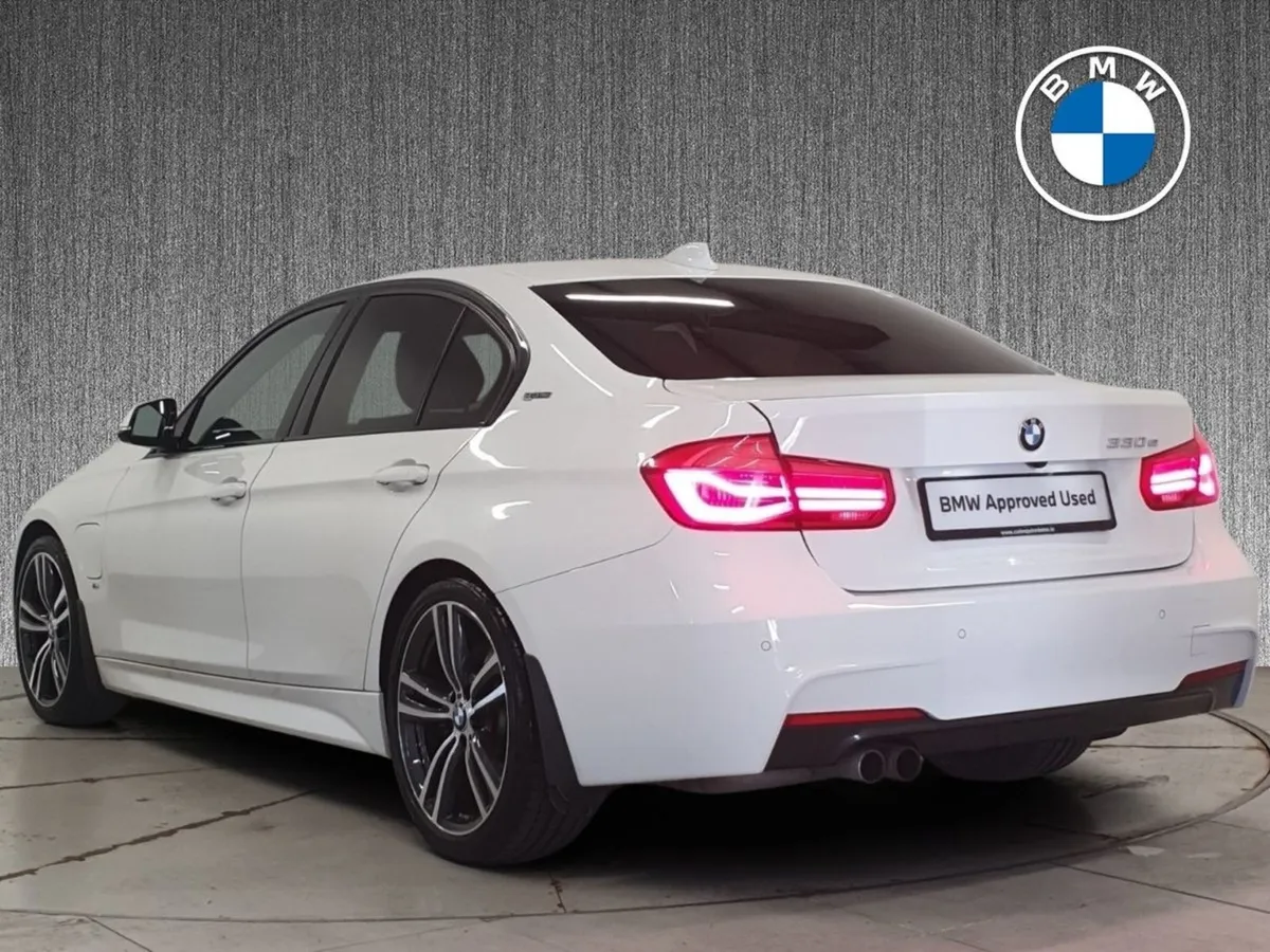 BMW 3 Series 330e M Sport Phev PRO Pack - Image 3
