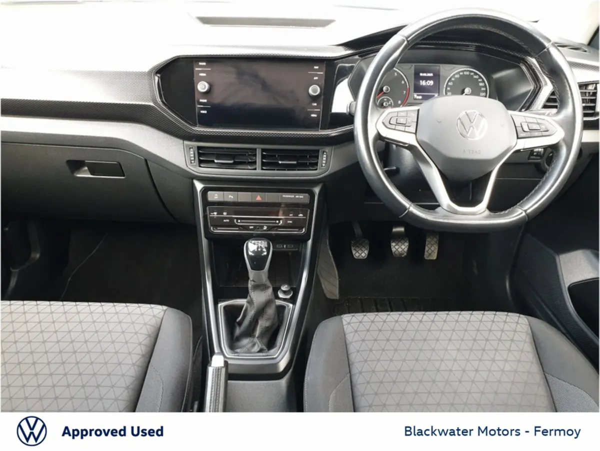 Volkswagen T-Cross 1.0TSI 95BHP LIFE WITH REAR VIE - Image 3
