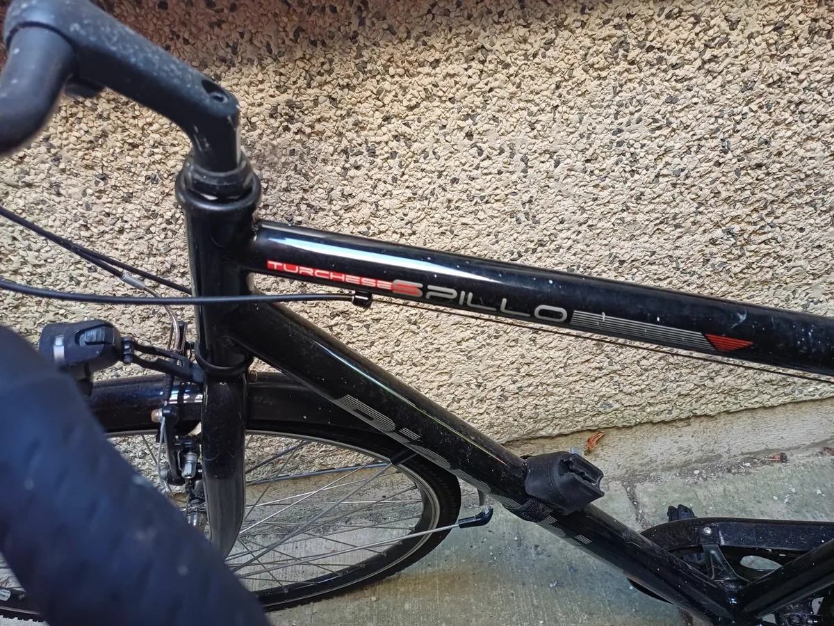 Bianchi Spillo Turchese Hybrid City Bike. Great - Image 3