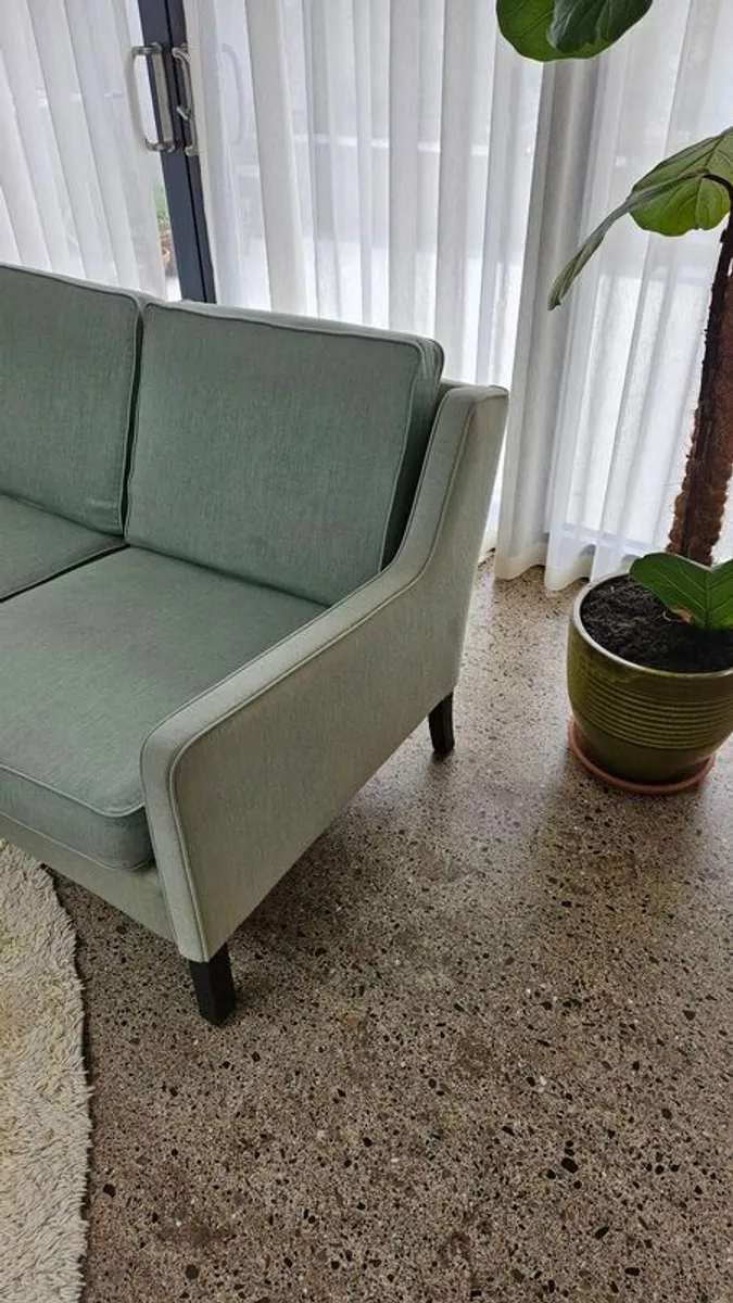 mid century modern 3 seater sofa - Image 2