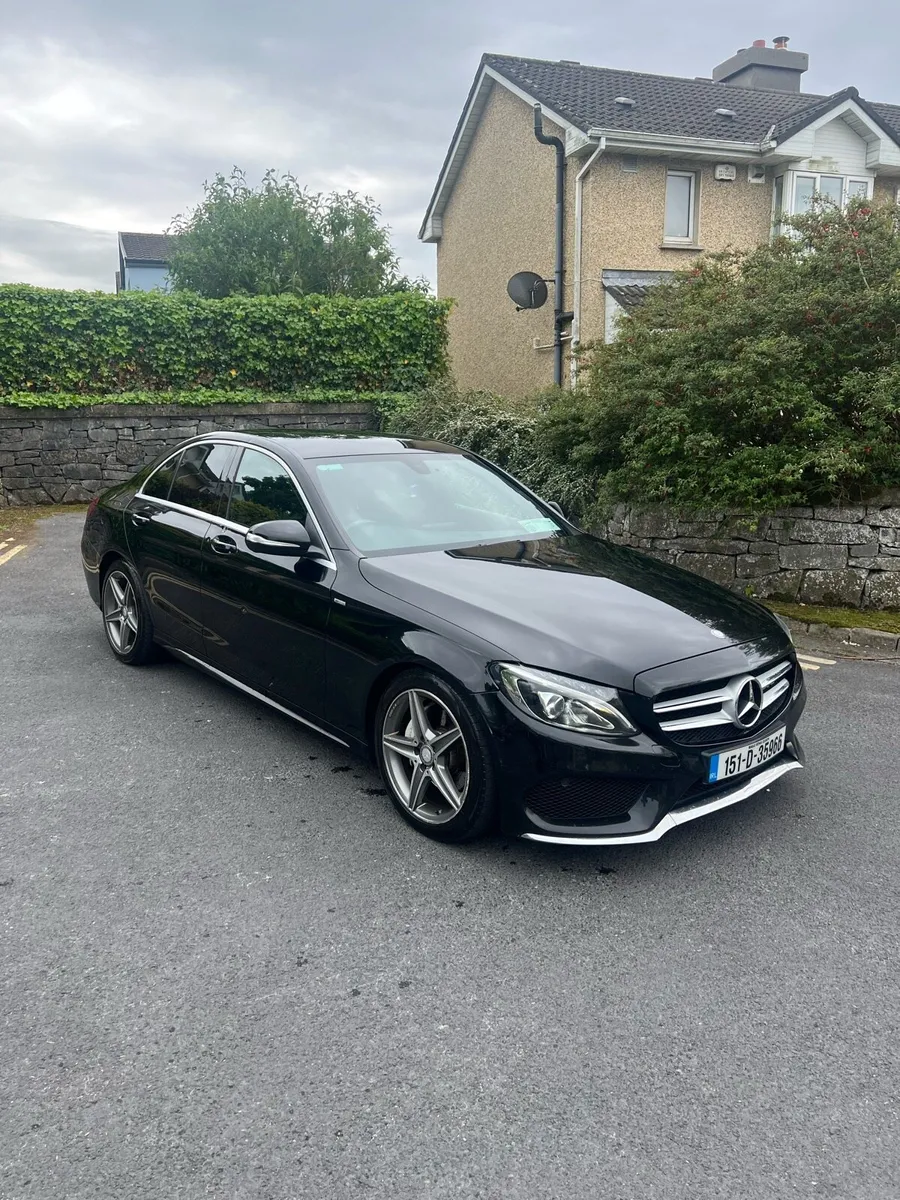 151 AMG MERCEDES - Image 2