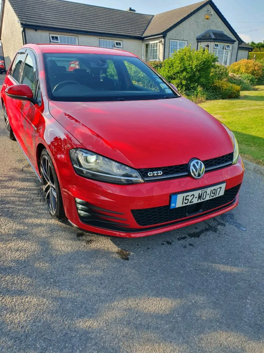 Volkswagen Golf - Image 1
