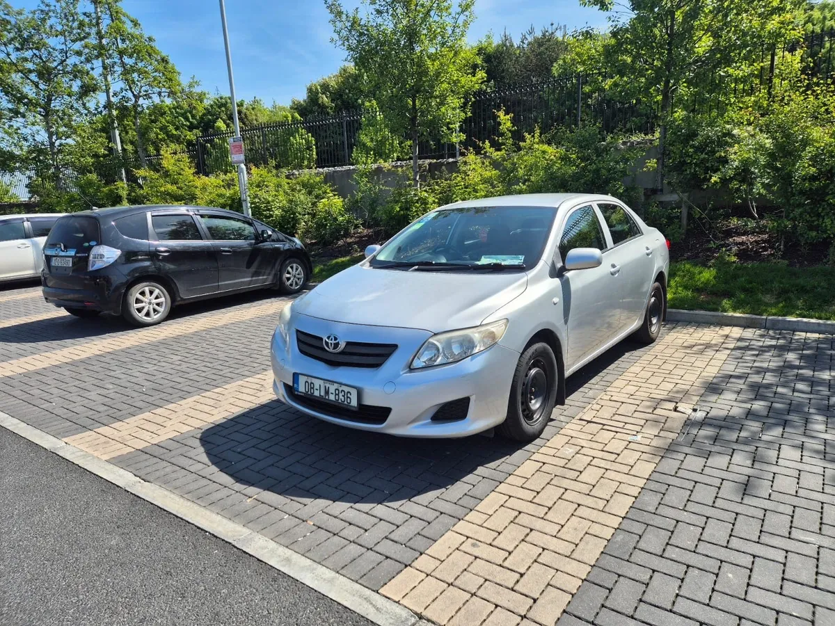 Toyota Corolla 2008 - Image 2
