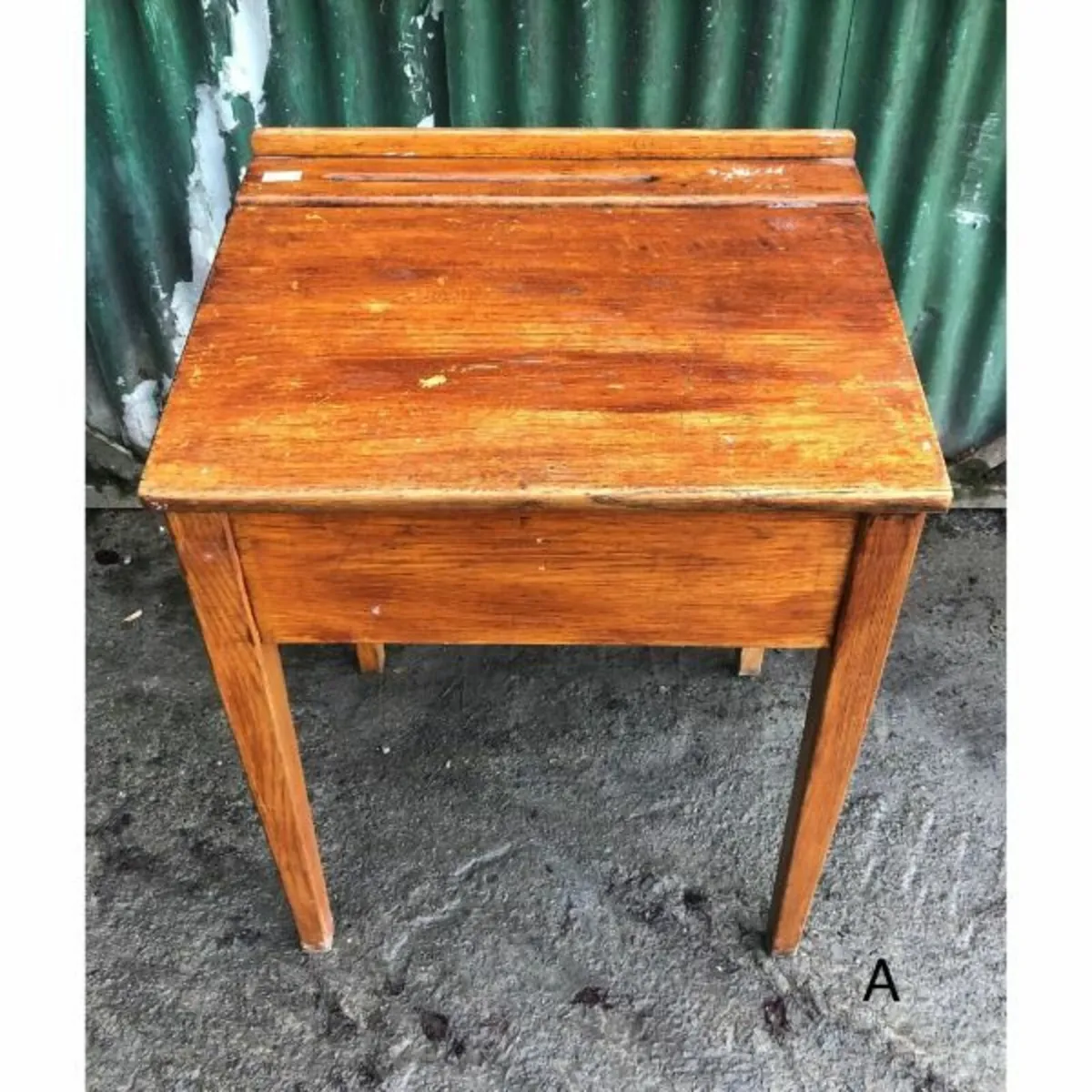 School Desk – TR Scott Dublin – A – KAS164 - Image 3