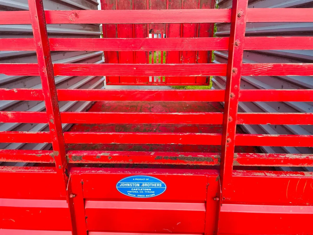 Johnston silage trailer - Image 1